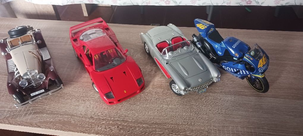 Vendo carros da burago
