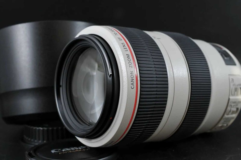 Canon EF 70-300mm F4-5.6 L IS USM дуже надійний конструктив 70-200mm