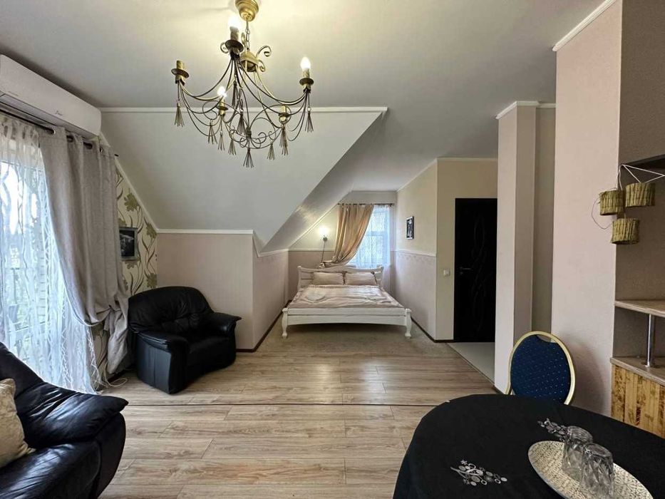 Продаж готелю 900м2. 19 номерів. Ресторан. Б'юті-послуги. Центр.ID:721