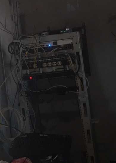 стойка одинарная 19" 33U белая БУ rack