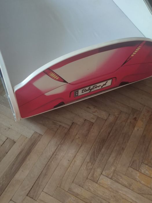 Łóżko dla dziecka ,, SAMOCHÓD "