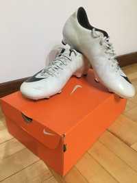 Korki Nike Mercurial Victory 43