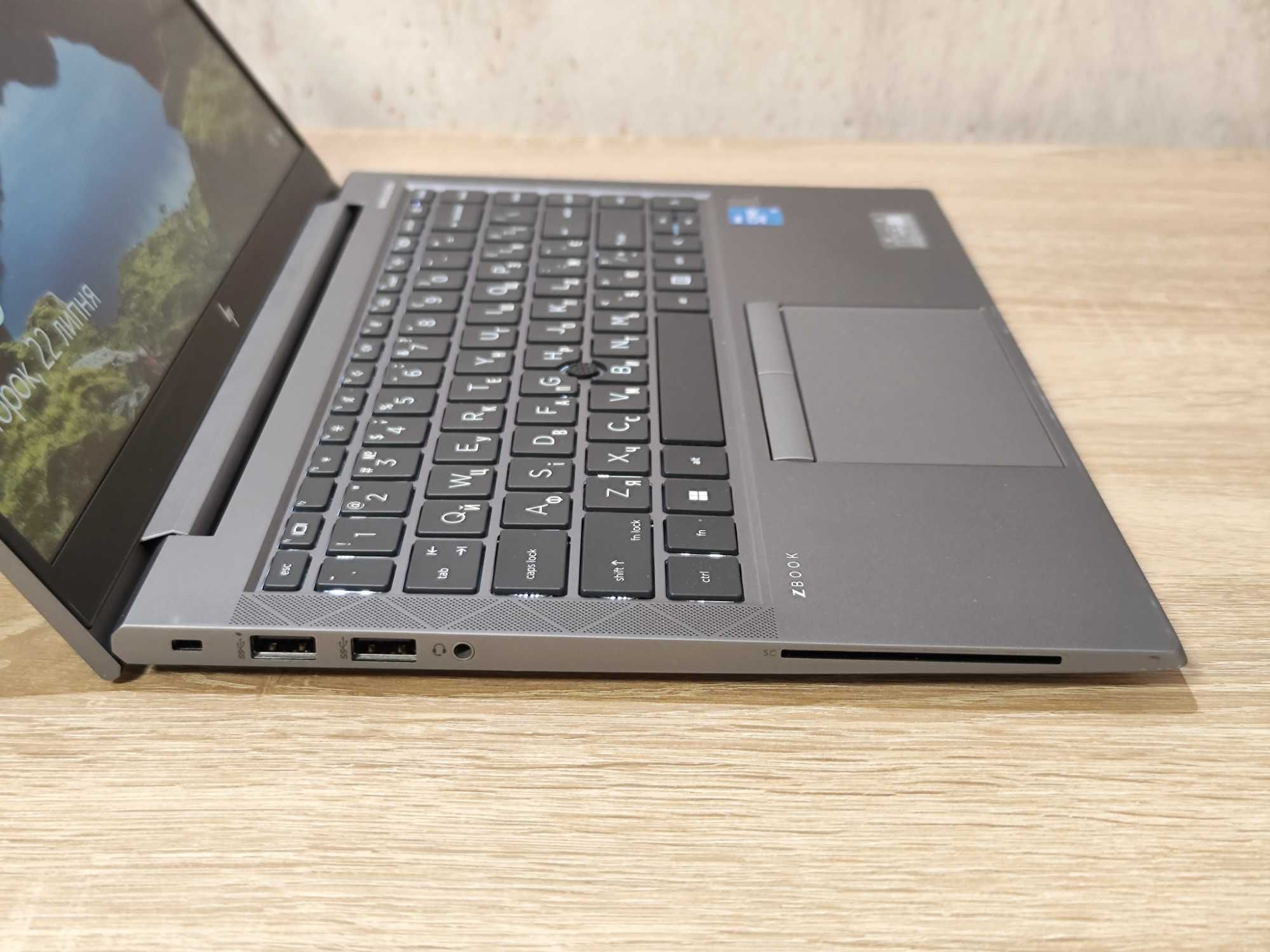 HP Zbook FireFly 14 G8 1920X1080 FHD i5-1145G7 512Gb SSD 24Gb RAM