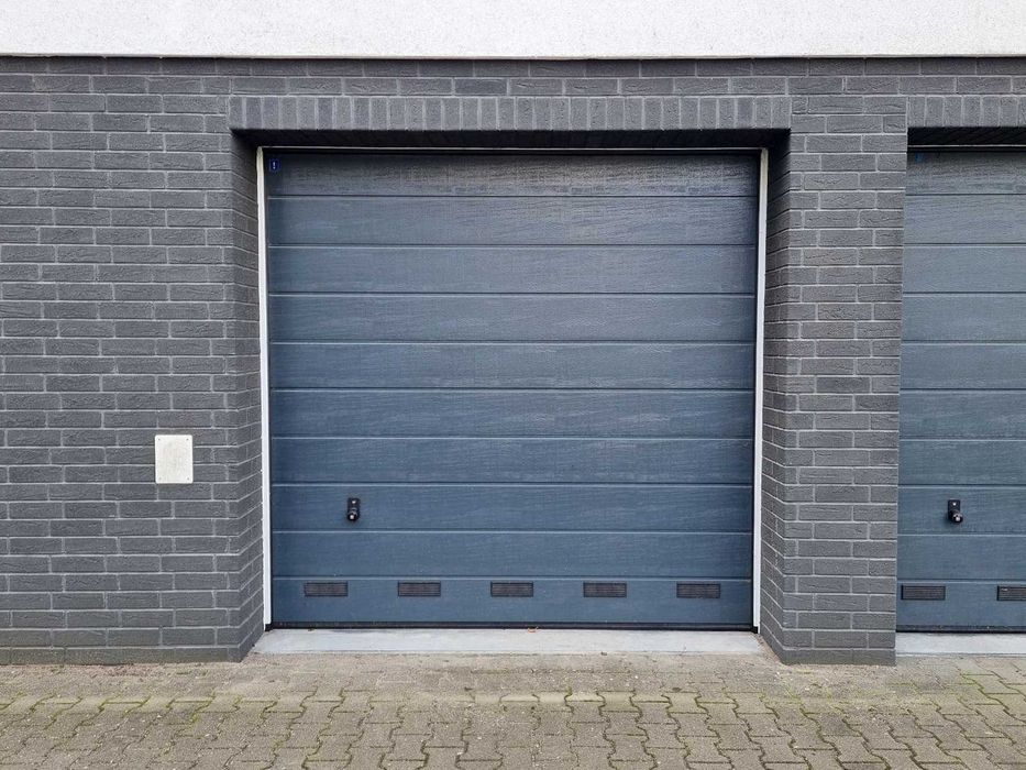 Garaż 23,5 m2, ul. Młynarska - Zielona Dolina