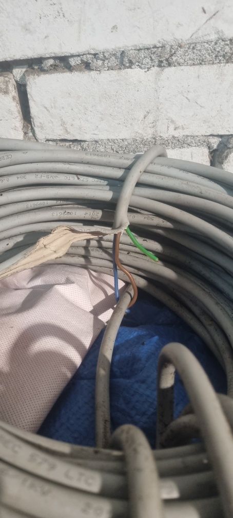 Przewód elektryczny 35mb. 3x2.5 okrągły drut