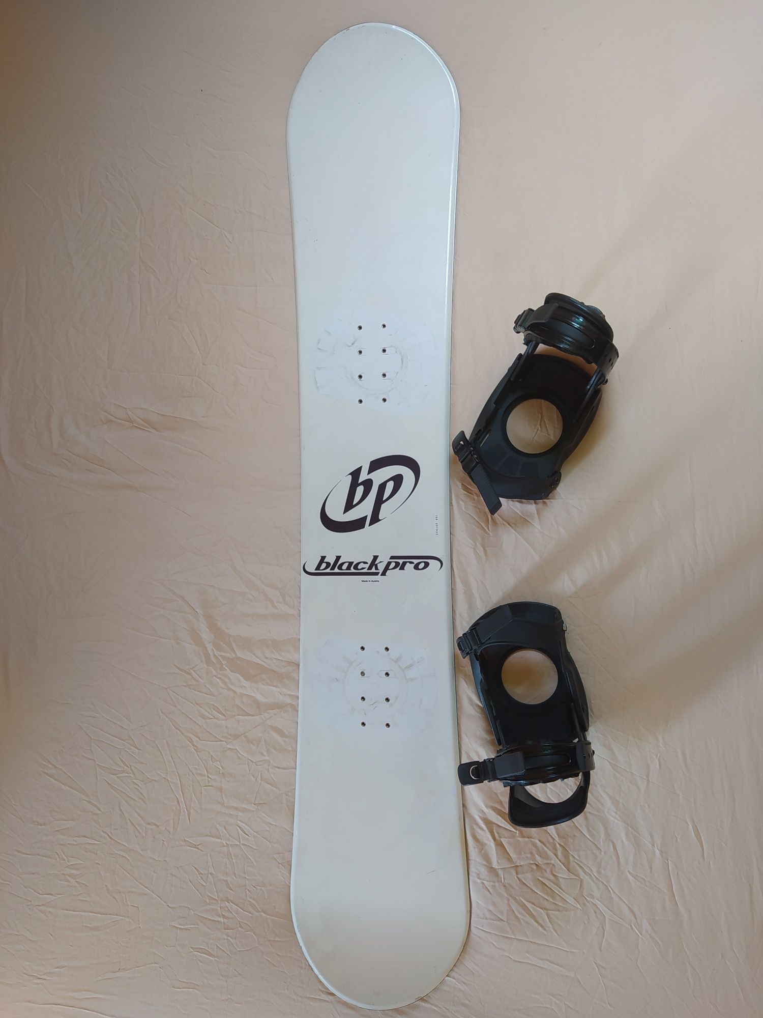 Snowboard Black PRO + wiązania