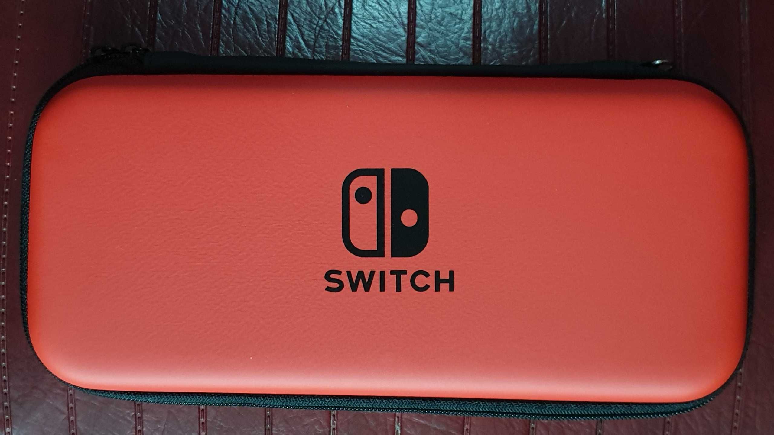 Жесткий футляр для Nintendo Switch