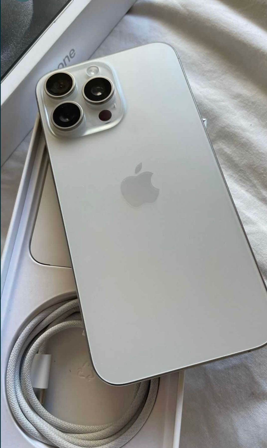 iPhone 15 pro Max
