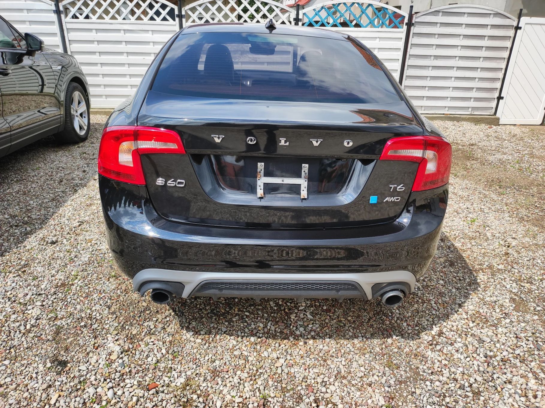 Volvo S60 volvo s60 r-desing polestar 3.0 auto uszkodzone brak zderzaka