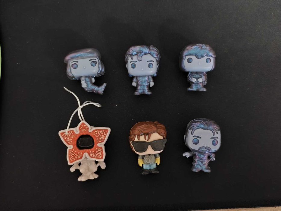 Brindes Stranger Things Kinder Joy - Troca