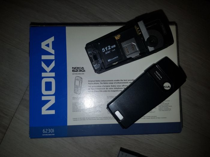 Nokia 6230i em bom estado