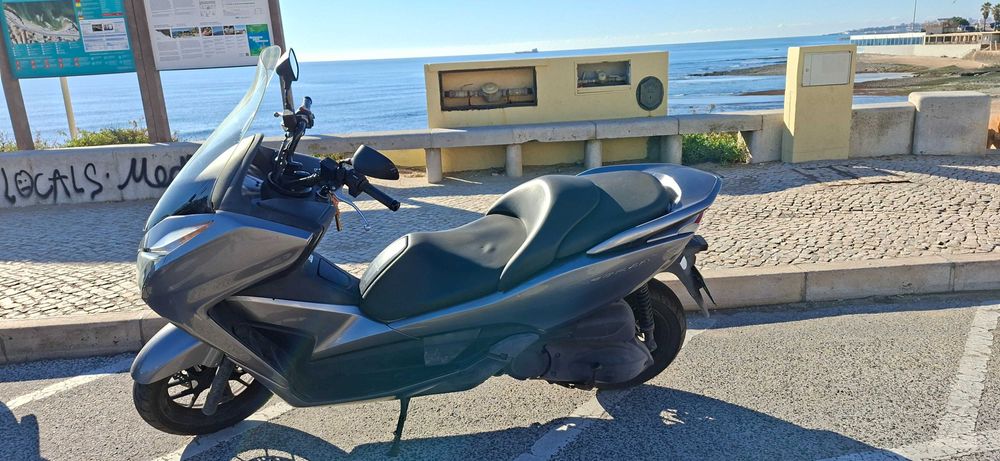 Honda Forza 300 ABS 2013