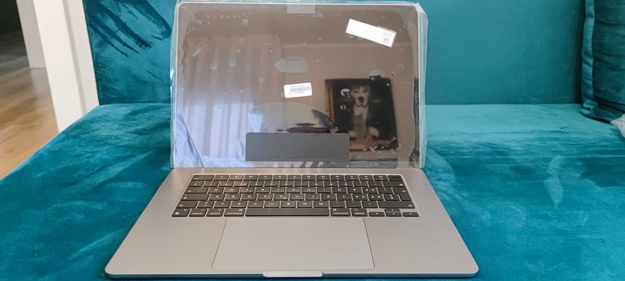 Apple MacBook Air 15 M3 2024 8GB/256GB SUPER STAN!