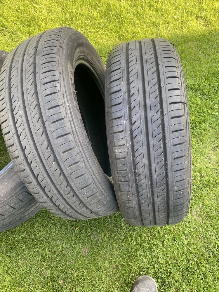 Sprzedam 4 opony całoroczne goodride 205/60r16