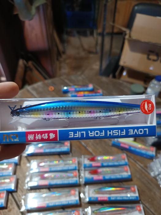 Amostras pesca spinning Tsurinoya stinger 140s 26gr