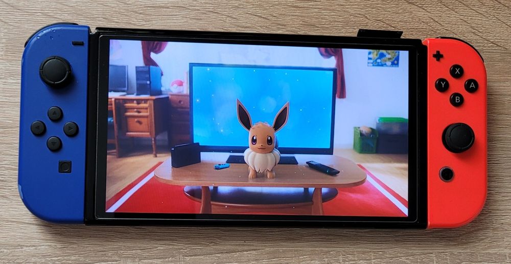 Pokemon Let's go Eevee Nintendo Switch