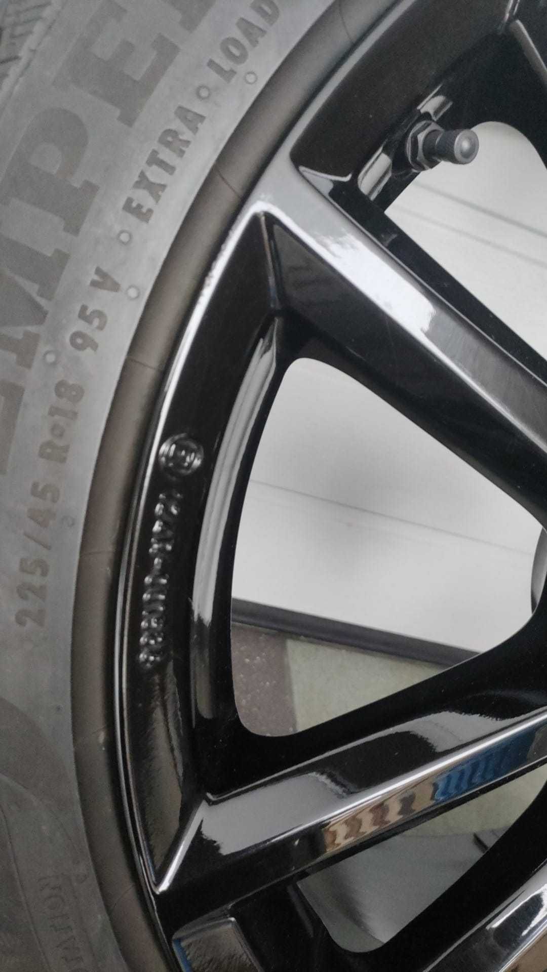Koła Audi Vw Skoda Seat 18" 5x112 opony zima 225/45/18  (OL1559)