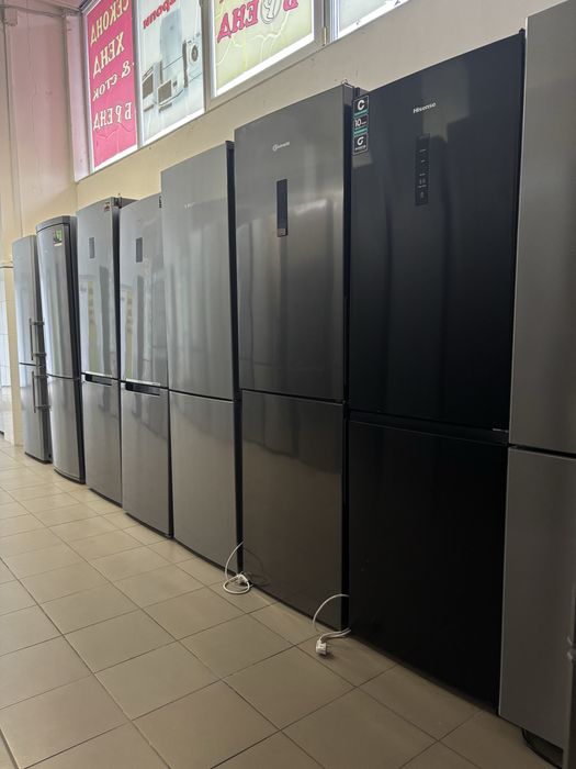 Холодильник Liebherr CNPsl3503