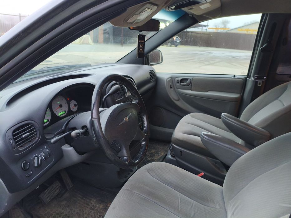 Продам Chrysler Voyager