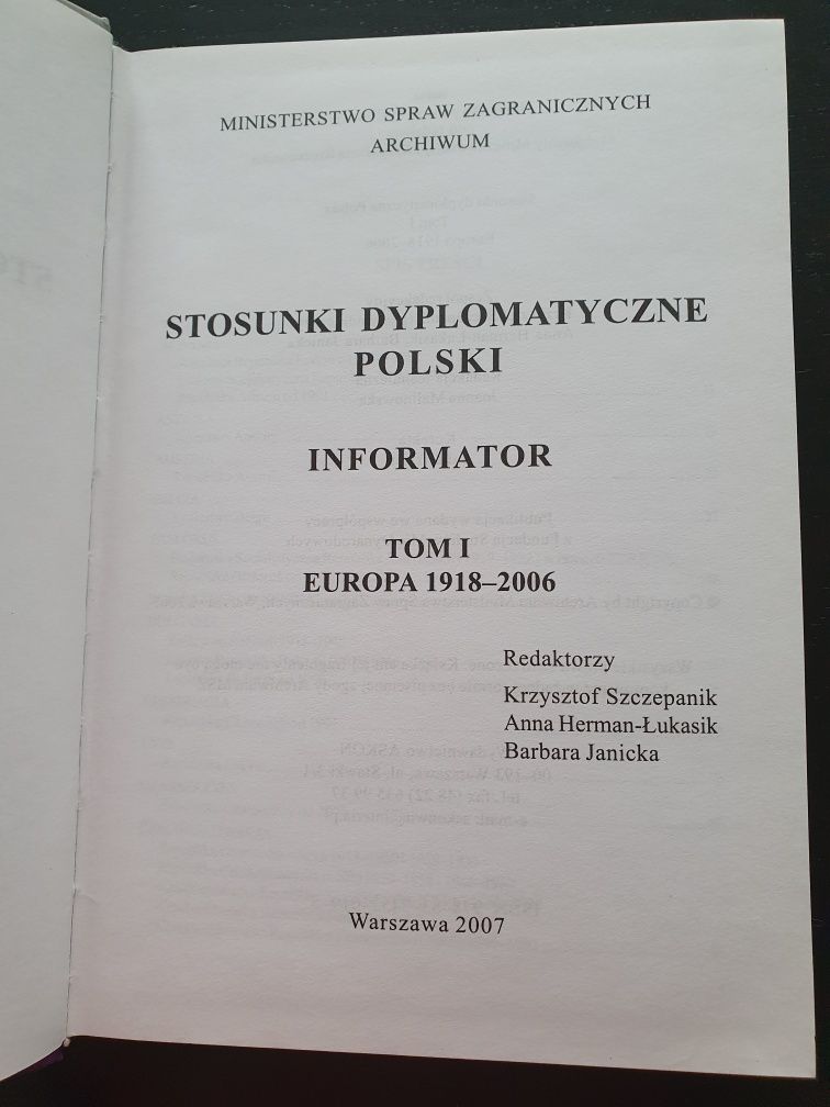Stosunki dyplomatyczne Polski informator tom 1 Ministerstwo Spraw Zagr