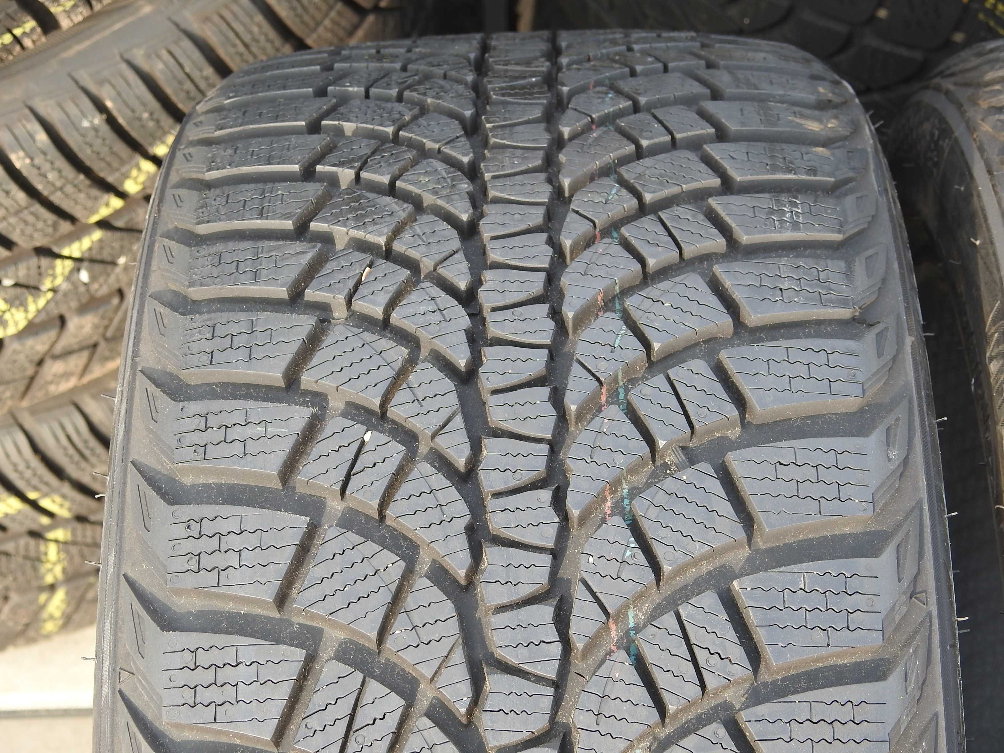2x Kumho Wintercraft WP71 235/40r19 92V 20rok Nowe demo