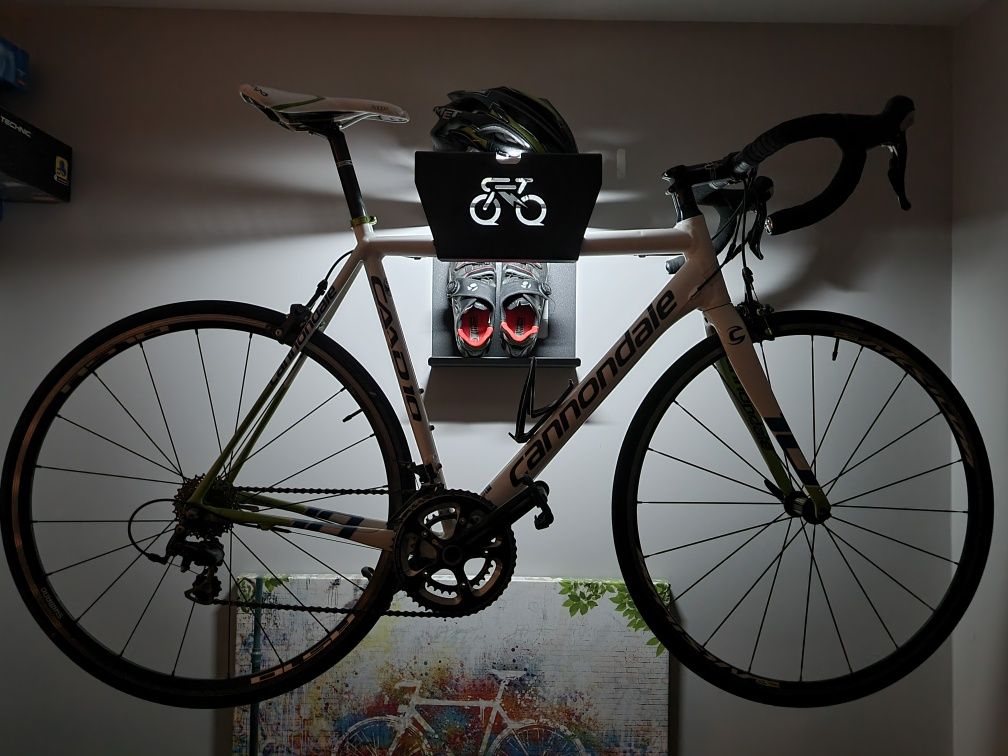 Wieszak rowerowy BikeDock LED
