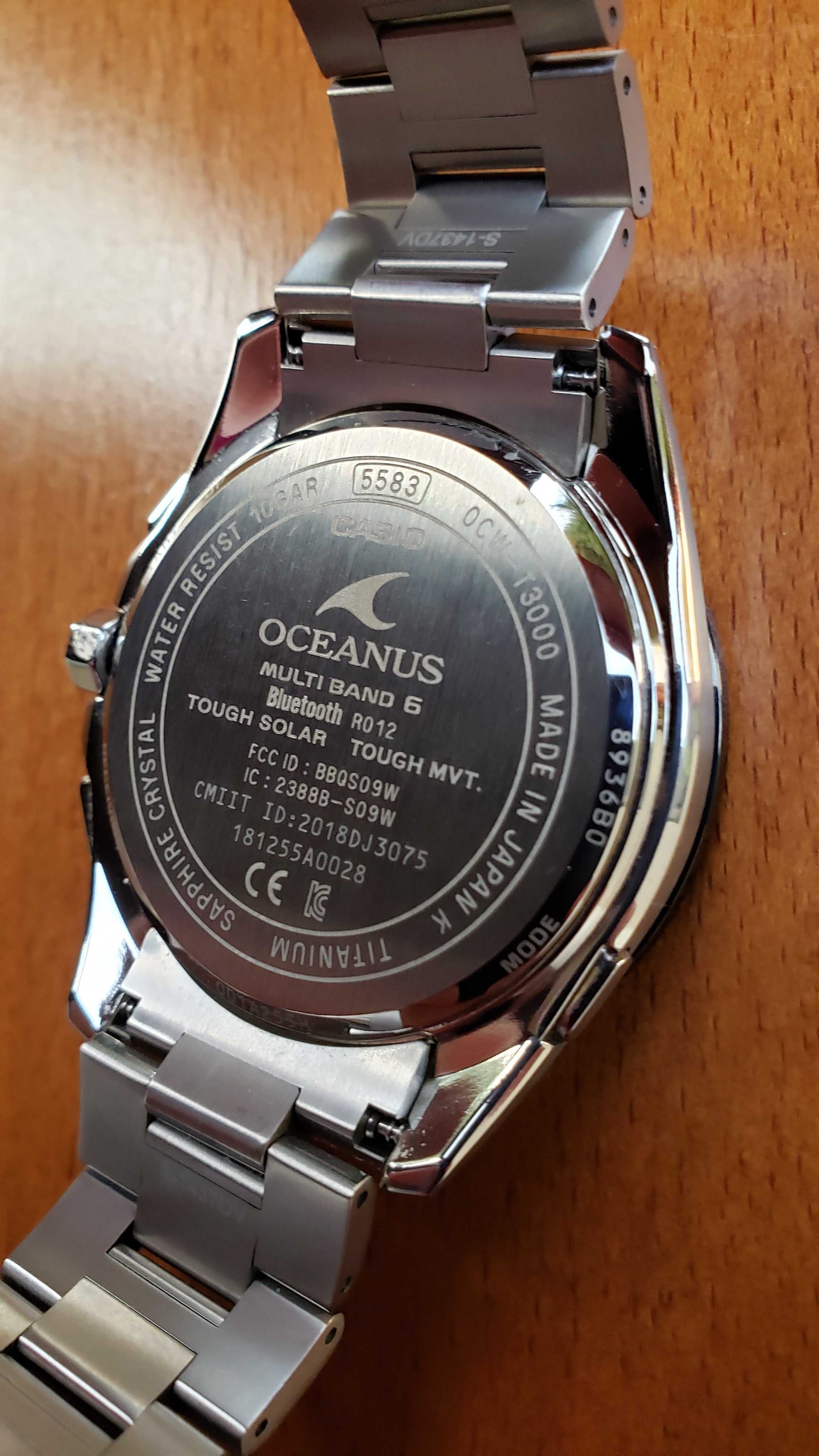 Годинник Casio OCW-T3000A-1AJF