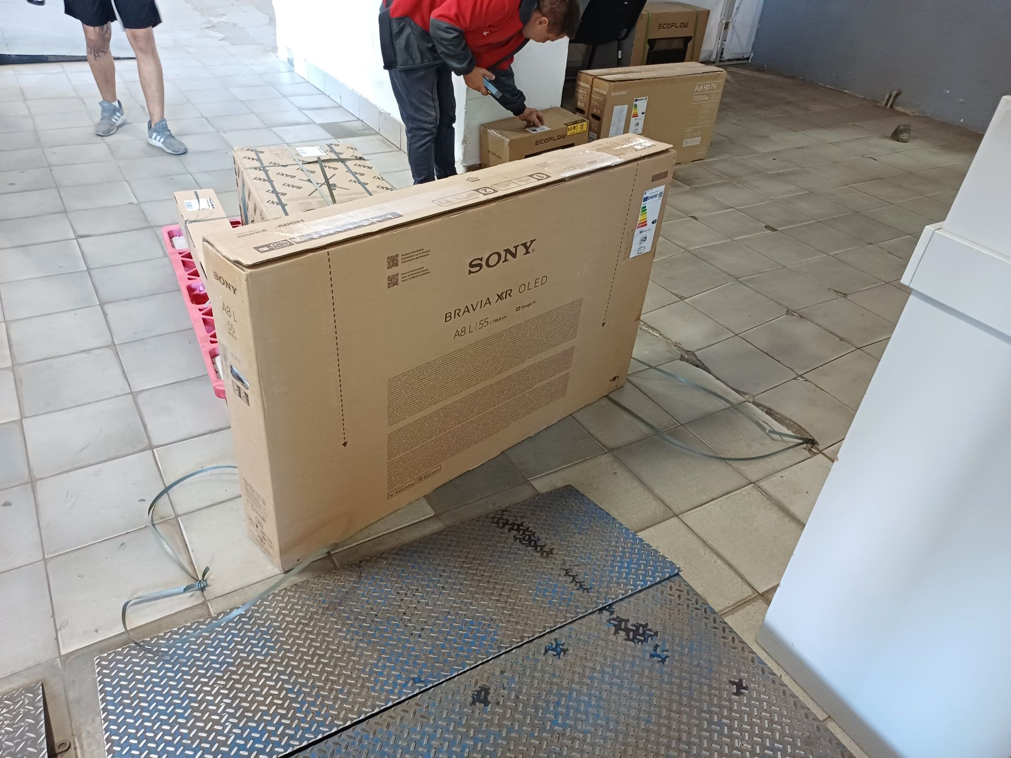 Телевізор Sony XR-83A80L, 77A80L, 65A80L, 55A80L, 48A90K, 42A90K