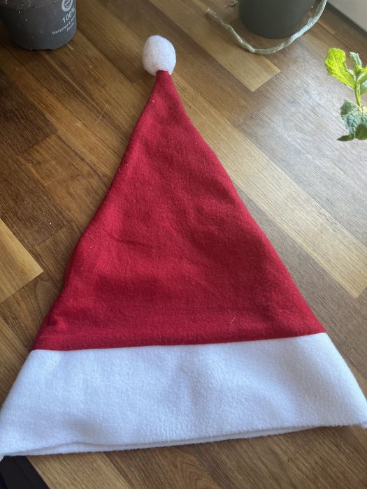 Świąteczna czapka świętego Mikołaja