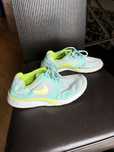 Nike roshe run r.41 miętowe