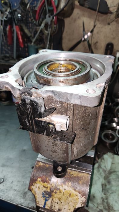 Kia Sorento Hyundai Veracruz муфта повного приводу 47800-24700