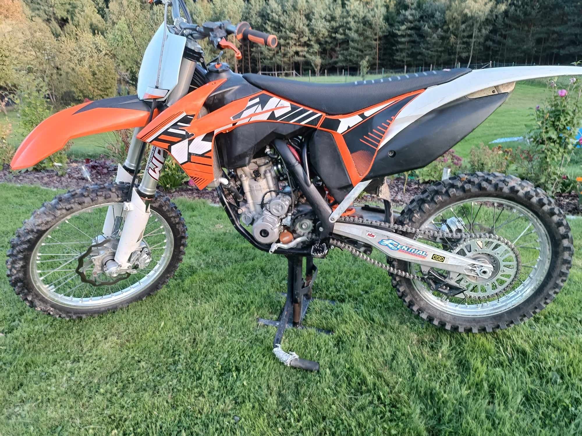 KTM 350 sxf
2012.roksilnik fajnie chodzi