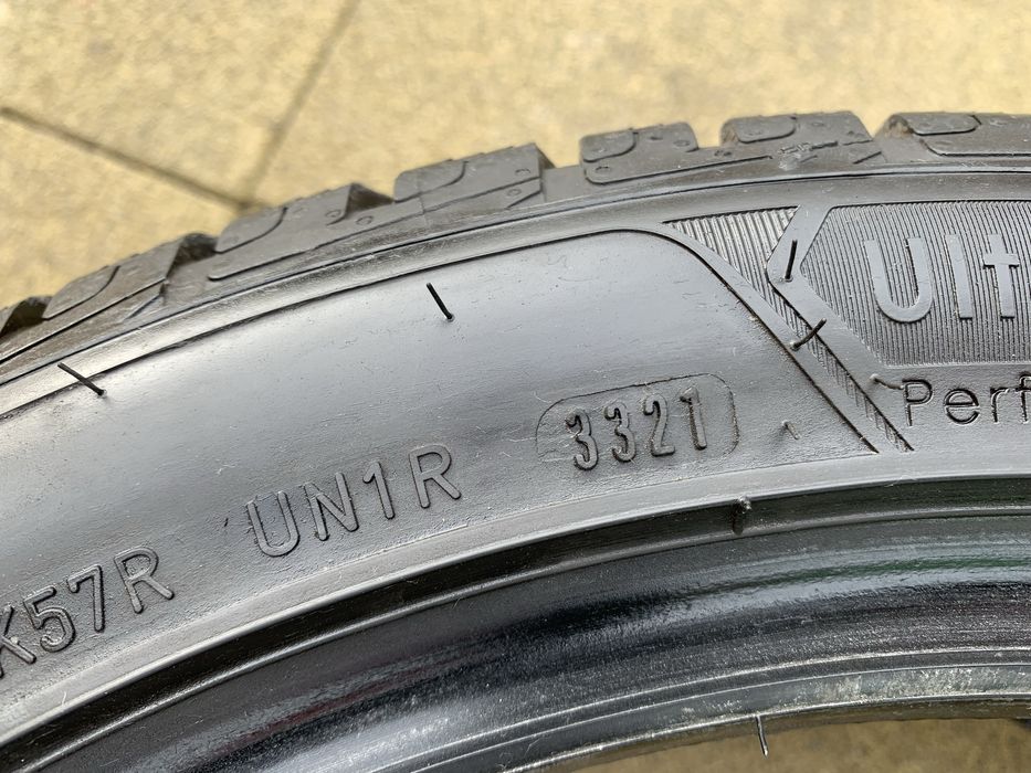 Зимова шина(резина) 225/45 R17 “GOOD*YEAR” UltraGrip Performance - 1шт