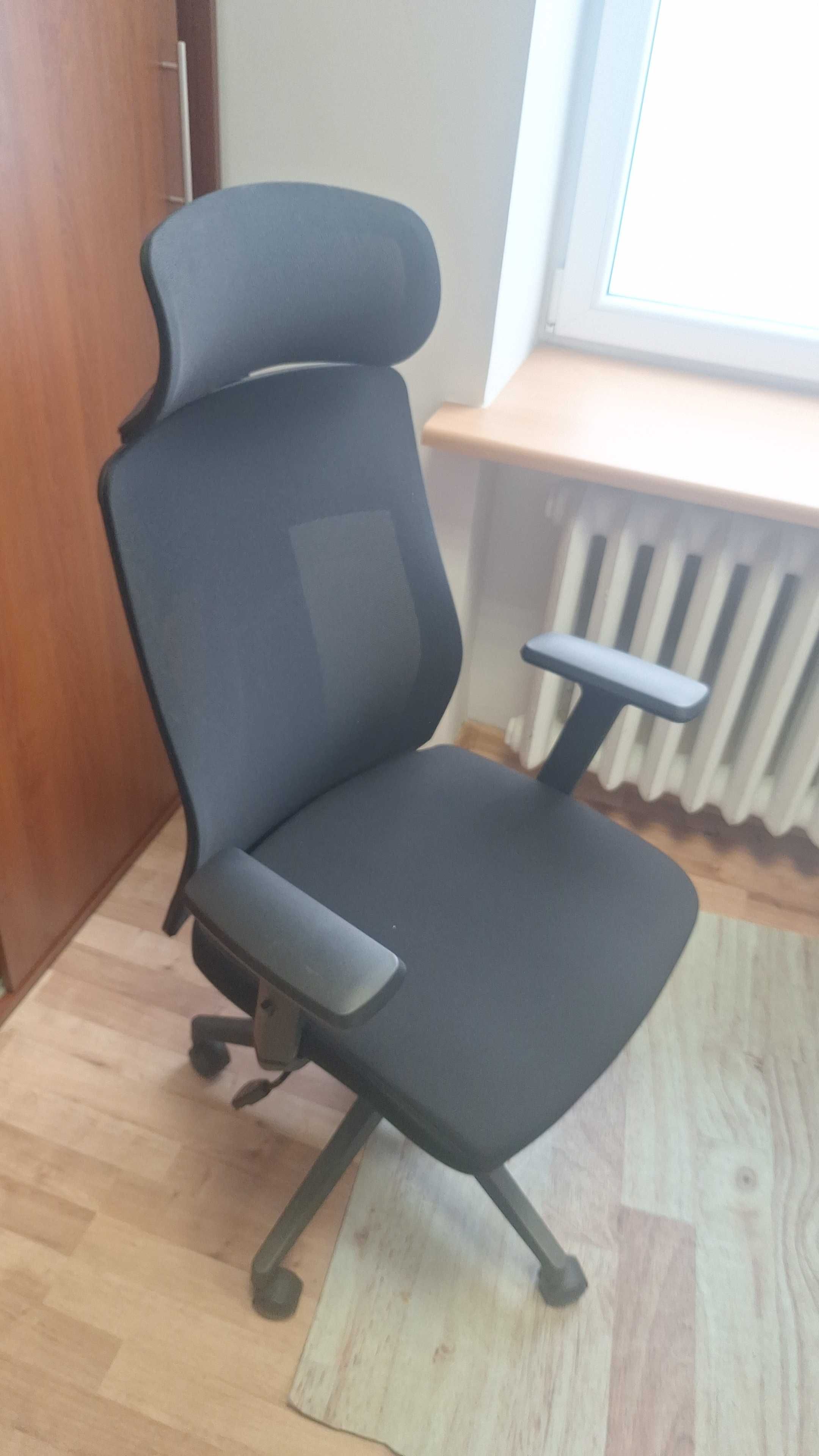 Fotel biurowy PRESTIGE EXPLORE BLACK CZARNY jak nowy za połowę ceny
