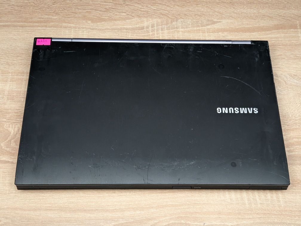 Ноутбук Samsung 400b i3 3110m RAM 8gb , ssd 256gb Арт:М251