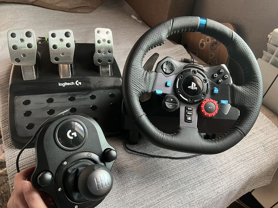 Ігровий руль Logitech G29 + педалі + коробка передач
