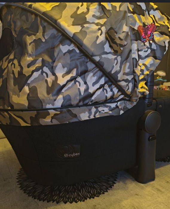 Godnola Cybex Priam Platinum Butterfly