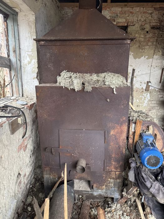 Котел теплогенератор для сушки деревени. Або обігріву теплиць , преміщ