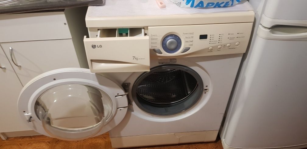 Стиральная машинка lg wd-80192T
