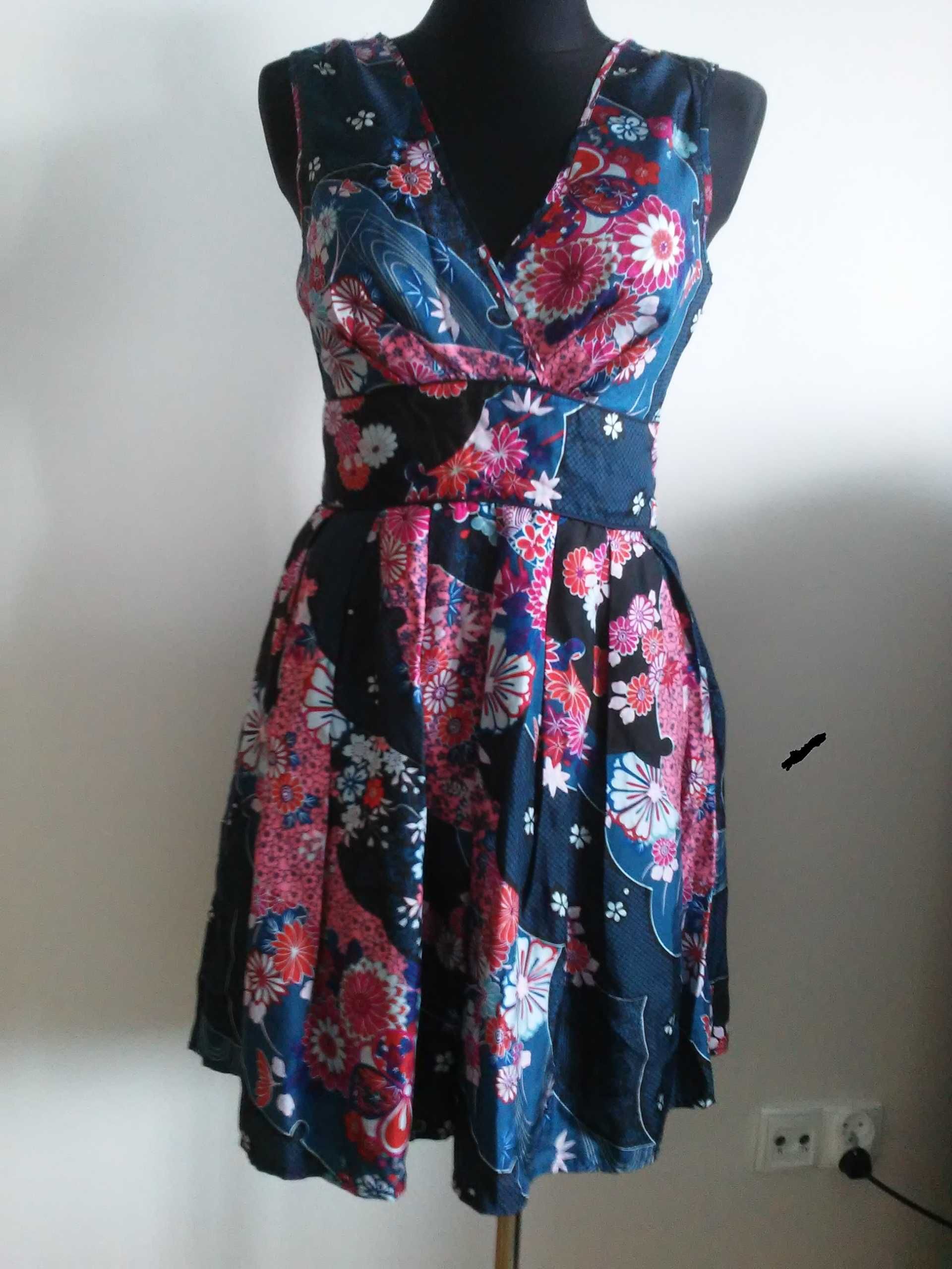 sukienka  letnia JEDWAB; Warehouse roz. 36/38; UK 10 z wymiarami! Xs/S