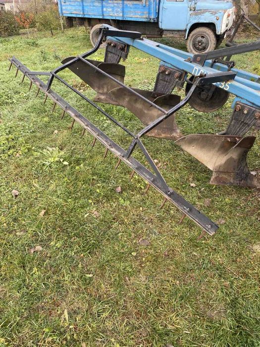 Продам плуг плн 3-35