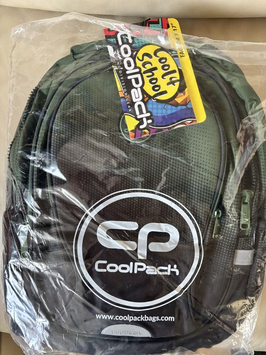 Nowy plecak 3 komorowy CoolPack