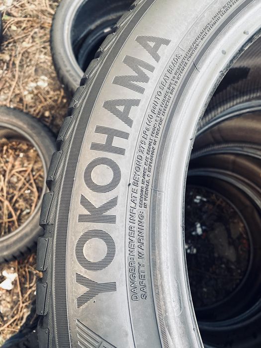 275 45 21 Yokohama Bluearth 80% Зима