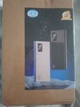 Nowy powerbank 10000 MAh Kolor czarny