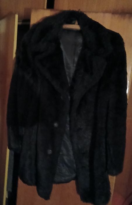 Чоловічий напівшубок зі штучного хутра