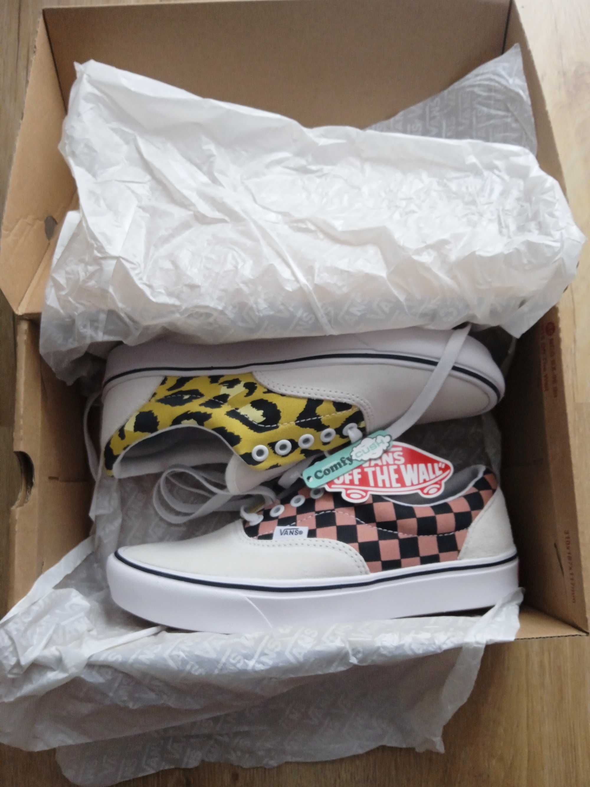 Unikat oryginalne modne buty Vans ComfyCush Era sklep 399zł !