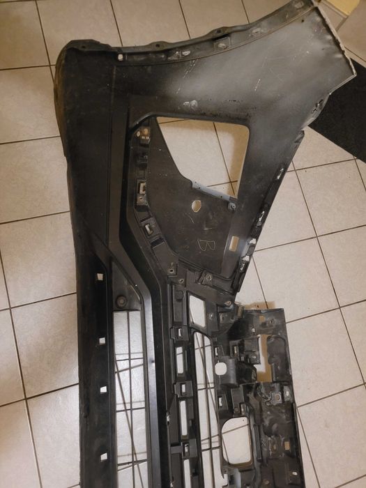 Zderzak używany przedni Mitsubishi Eclipse Cross 2018r