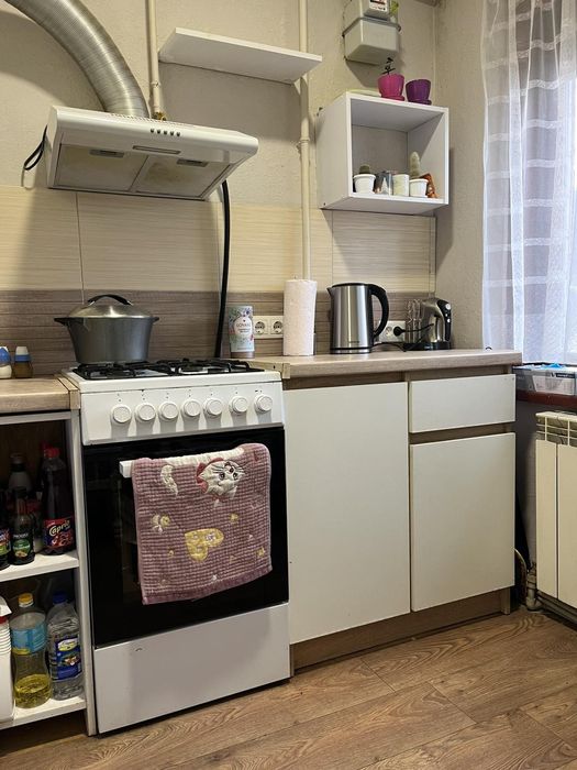 Продам 2-х кімнатну квартиру в с.Кам'яниця