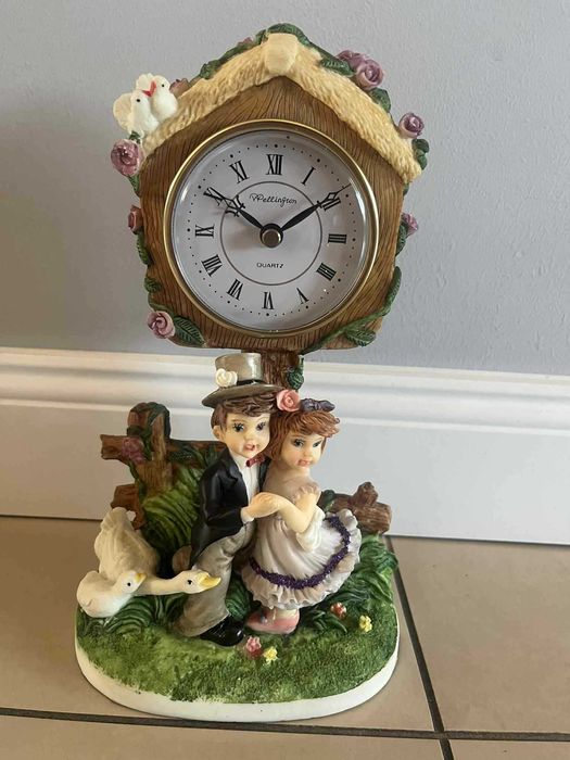 Zegar kominkowy Dzieci gąski konglomerat