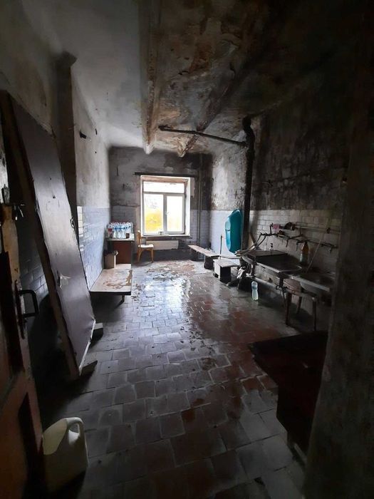 Продам комнату в коммуналке по мегавыгодной цене...